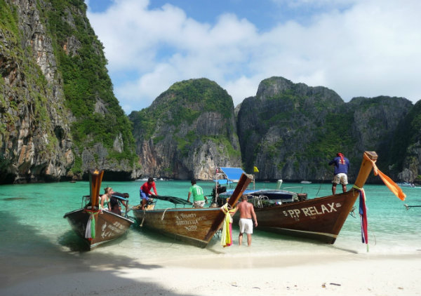 Loh Sama Bay thailand